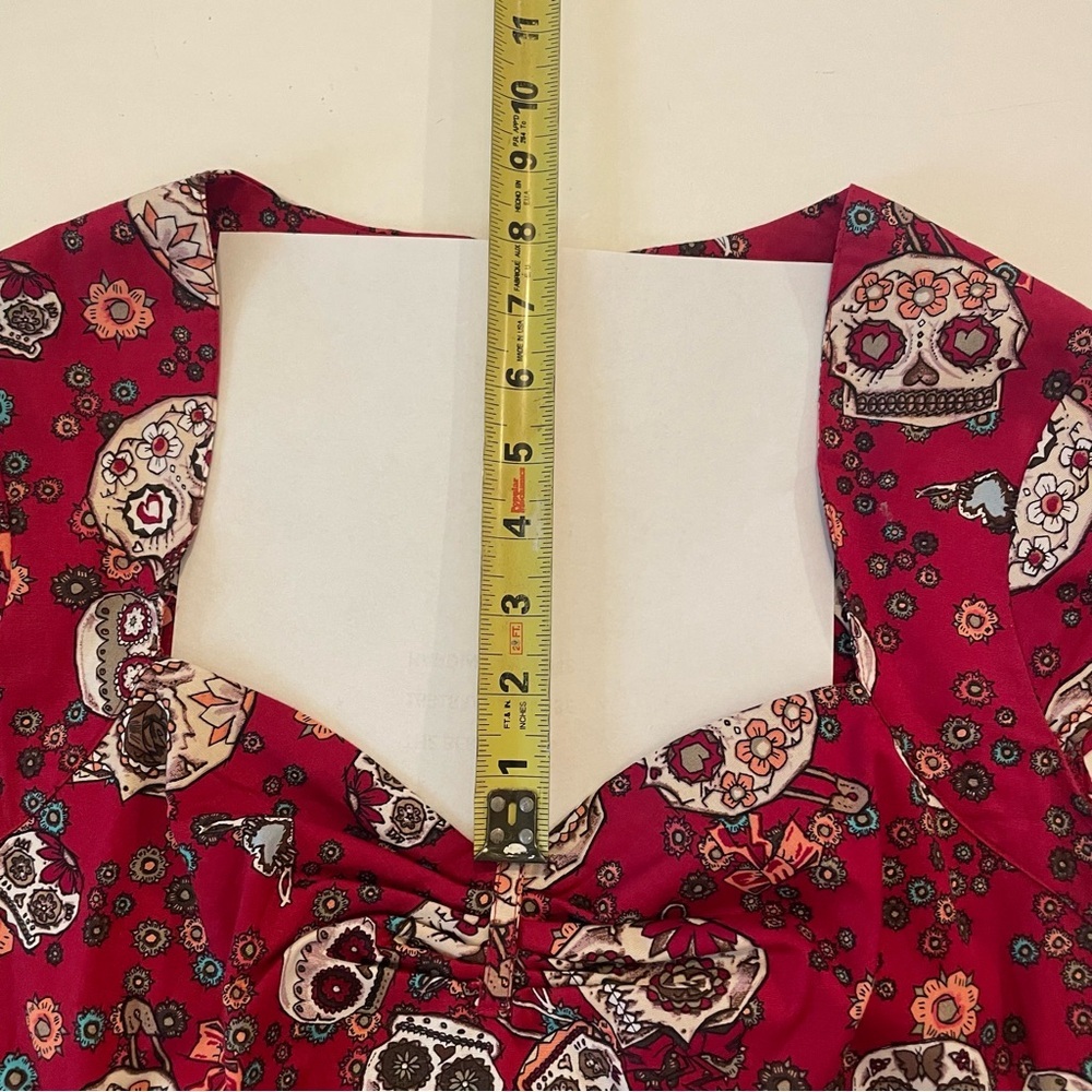 Hell Bunny Sugar Skull print dress. Size M. Sweetheart neck. Back zipper. Used. - Picture 10 of 13